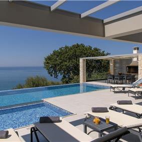 3 bedroom villa with pool & sea views, Agios Mathaios, sleeps 6